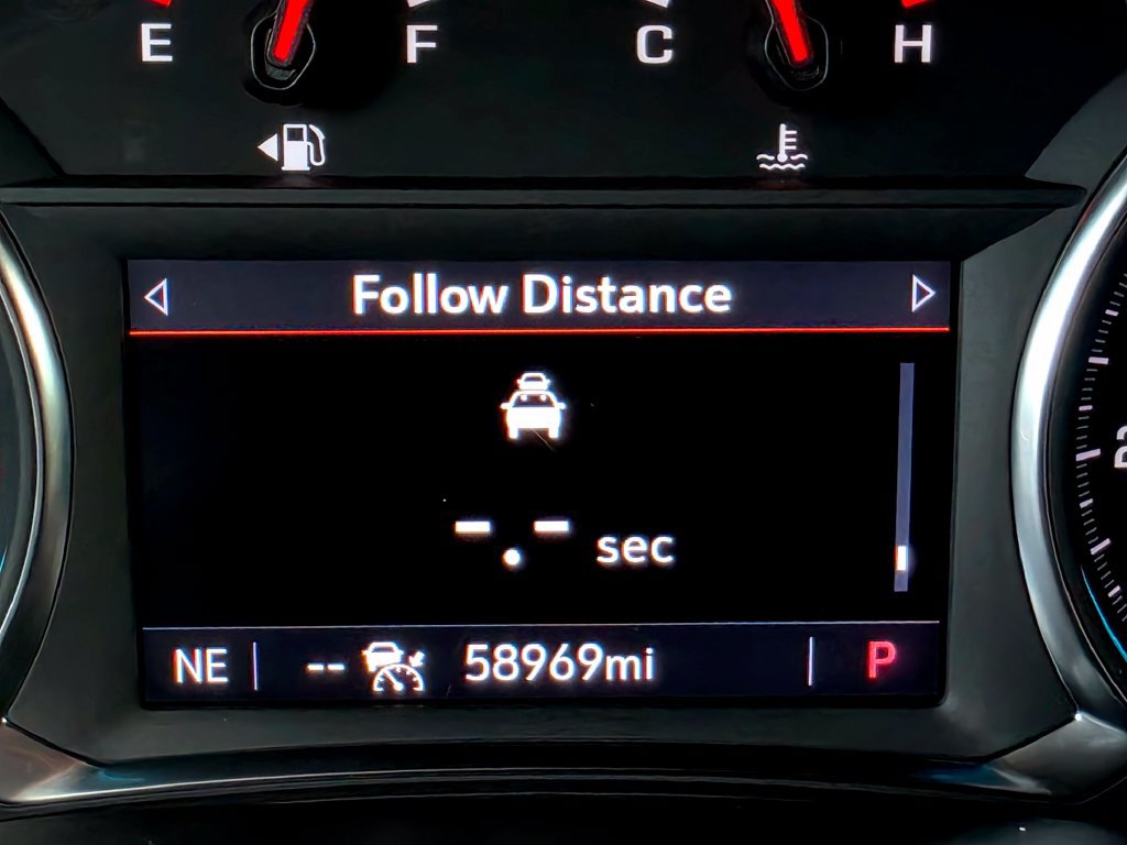 Used 2023 Chevrolet Traverse LT w/ LT Premium Package AWD/4WD image 38