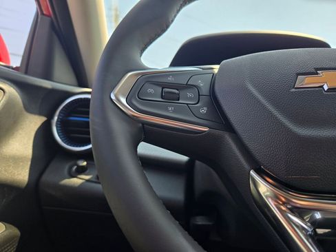 New 2026 Chevrolet Trax LT w/ Driver Confidence Package image 25