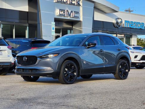 Used 2025 MAZDA CX-30 AWD 2.5 S w/ Preferred Package image 3