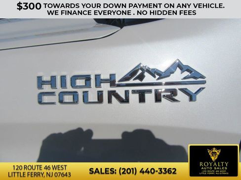 Used 2019 Chevrolet Silverado 1500 High Country w/ Z71 Off-Road Package image 7
