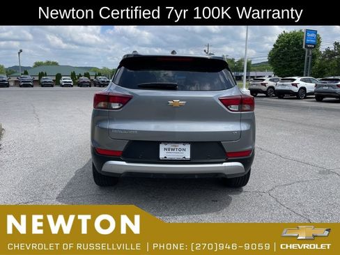 Used 2024 Chevrolet TrailBlazer LT w/ Driver Confidence Package FWD image 45