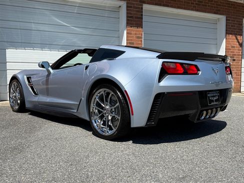 Used 2017 Chevrolet Corvette Grand Sport RWD image 26