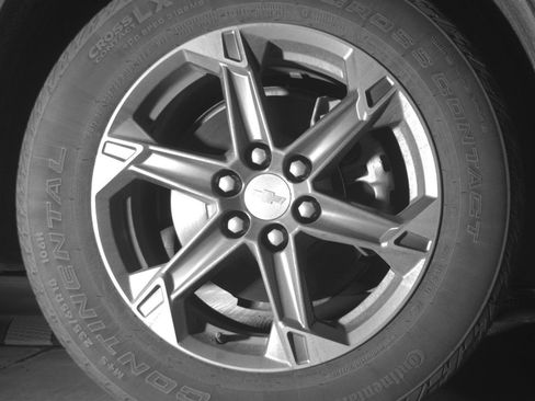 Used 2025 Chevrolet Blazer LT FWD image 13