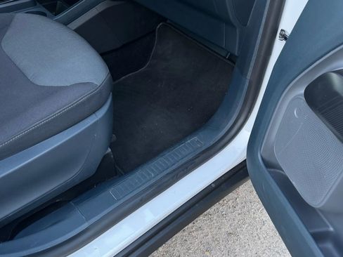 Used 2022 Ford Maverick XL image 14