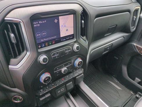 Used 2020 GMC Sierra 2500 Denali w/ Denali Ultimate Package AWD/4WD image 11