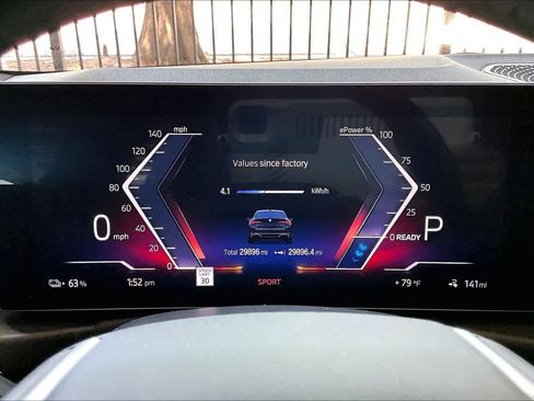 Used 2023 BMW i4 eDrive40 RWD image 23