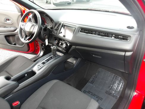 Used 2019 Honda HR-V Sport image 15