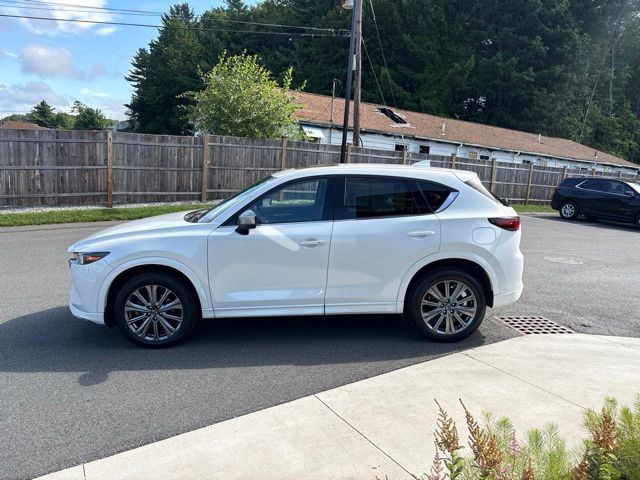 Used 2024 MAZDA CX-5 Signature AWD/4WD image 19