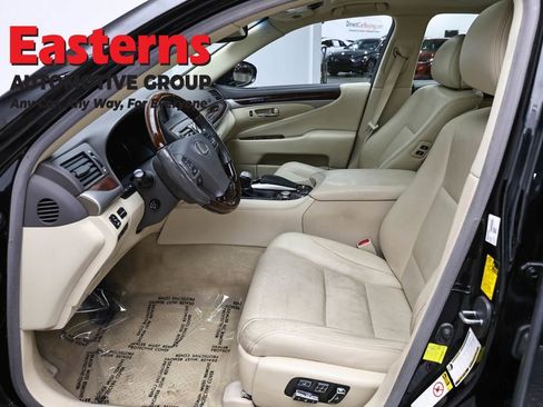 Used 2014 Lexus LS 460 AWD w/ Comfort Package image 14