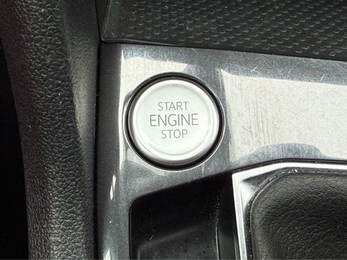 Used 2024 Volkswagen Tiguan S image 29