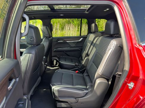 Used 2024 GMC Acadia Denali w/ LPO, Floor Liner Package FWD image 28