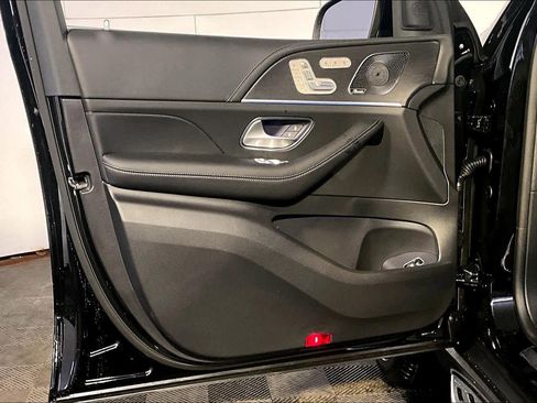 New 2026 Mercedes-Benz GLE 350 4MATIC image 11