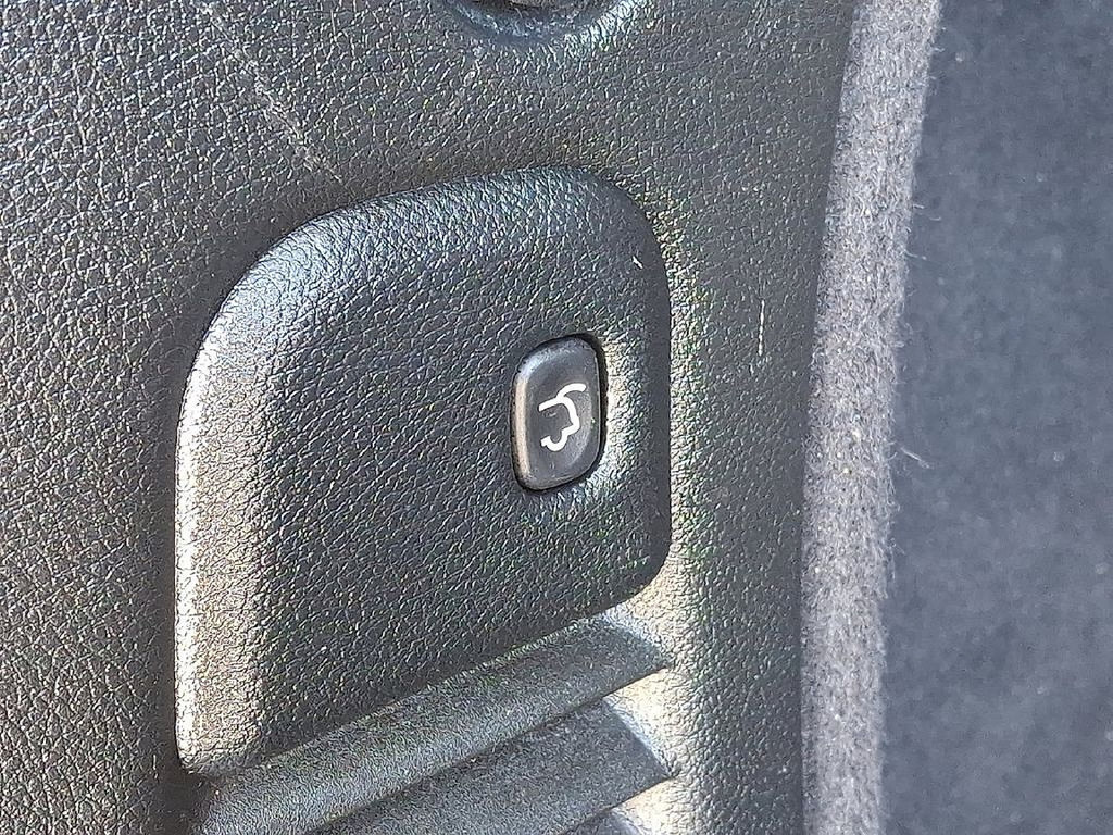 Used 2023 Dodge Durango GT AWD/4WD image 33