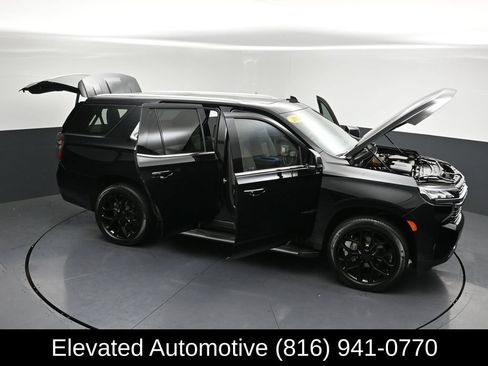 Used 2023 Chevrolet Tahoe LT w/ Luxury Package AWD/4WD image 32