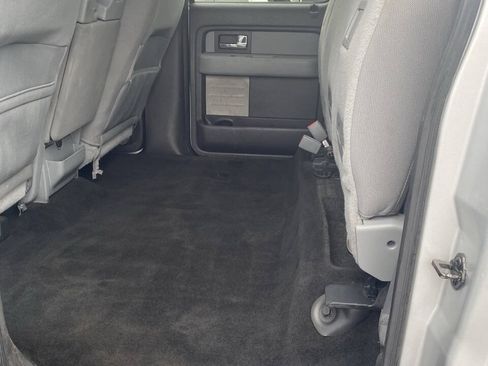 Used 2013 Ford F150 XLT w/ Mid Equipment Group AWD/4WD image 18