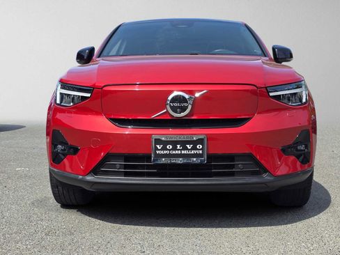 Certified 2023 Volvo C40 P8 Recharge Plus w/ Climate Package AWD/4WD image 9