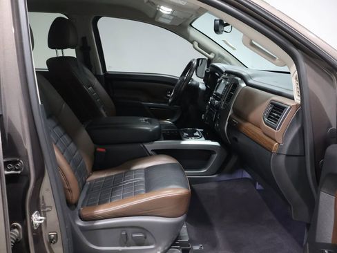 Used 2018 Nissan Titan Platinum Reserve w/ Platinum Utility Package image 24