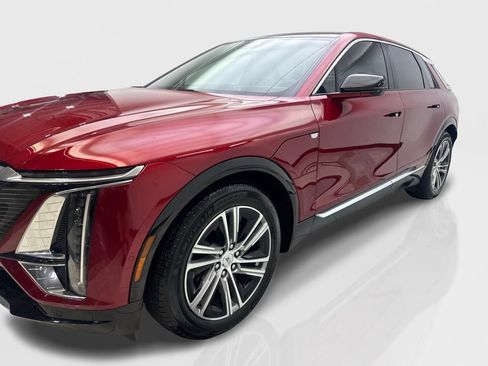 Used 2024 Cadillac Lyriq Luxury RWD image 11