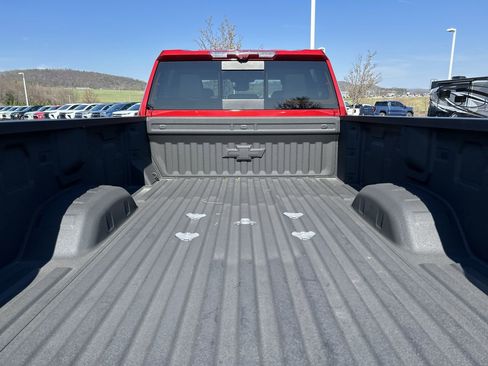 Used 2025 Chevrolet Silverado 3500 High Country w/ High Country Premium Package image 9