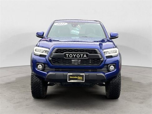Used 2022 Toyota Tacoma TRD Off-Road w/ TRD Premium Off Road Package image 8