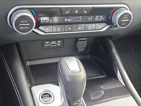 Used 2021 Nissan Altima 2.5 Platinum image 19