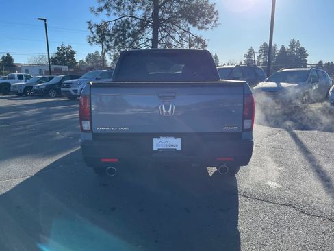 Used 2023 Honda Ridgeline Sport image 7