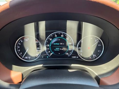 Used 2018 Buick Enclave Avenir FWD image 28
