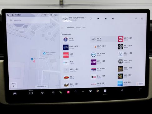 Used 2022 Tesla Model X Plaid image 25