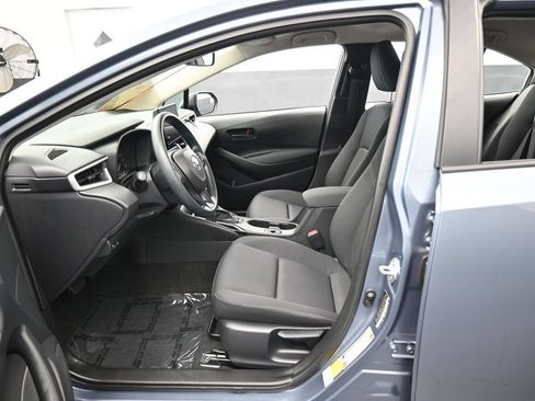 Used 2024 Toyota Corolla LE FWD image 11