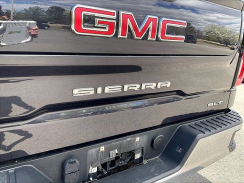 Used 2025 GMC Sierra 1500 SLT AWD/4WD image 29