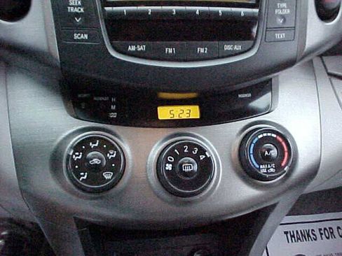 Used 2011 Toyota RAV4 4WD w/ Preferred Premium Pkg image 20