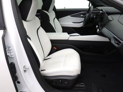 Used 2024 Acura ZDX A-Spec image 13