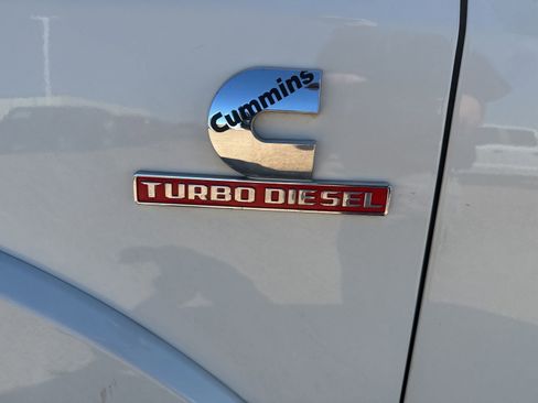 Used 2020 RAM 3500 Laramie image 9