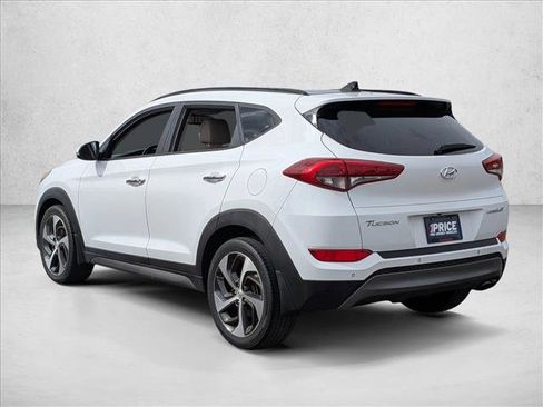 Used 2016 Hyundai Tucson Limited w/ Option Group 03 FWD image 9