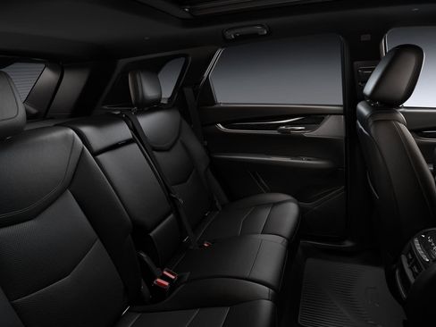 New 2025 Cadillac XT5 Premium Luxury image 29