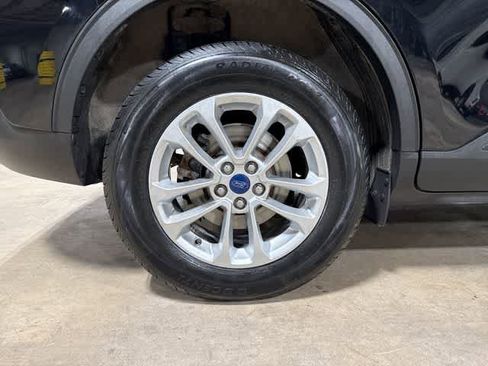 Used 2021 Ford Escape S AWD/4WD image 10