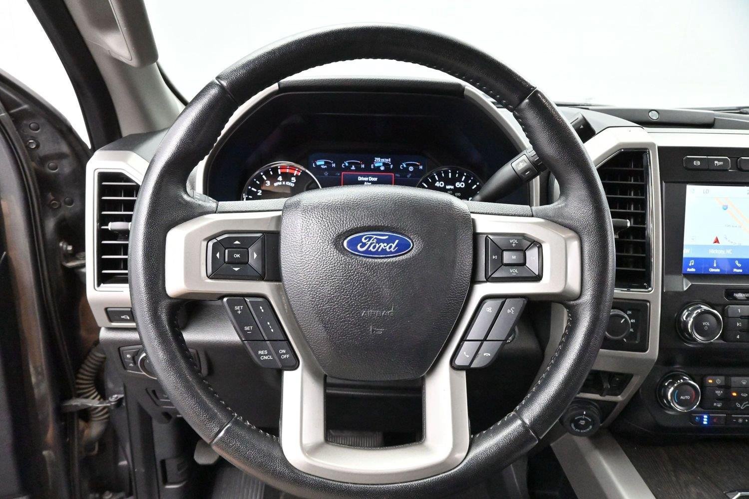 Used 2021 Ford F350 4x4 Crew Cab Super Duty image 14