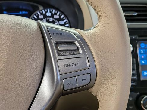 Used 2015 Nissan Altima 2.5 SL w/ Technology Package FWD image 20