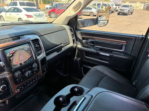 Used 2016 RAM 2500 Laramie w/ Convenience Group AWD/4WD image 17