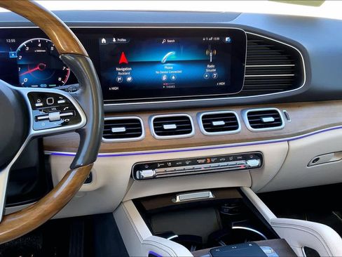 Used 2020 Mercedes-Benz GLE 580 4MATIC image 7