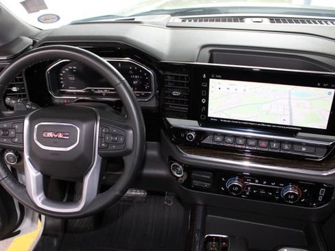 Used 2024 GMC Sierra 1500 Elevation w/ Elevation Premium Package AWD/4WD image 24