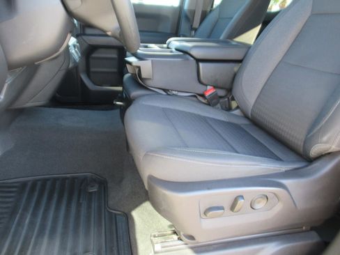 Used 2024 Chevrolet Silverado 1500 Custom image 16