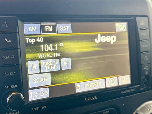 Used 2013 Jeep Wrangler Sahara w/ Dual Top Group AWD/4WD image 13