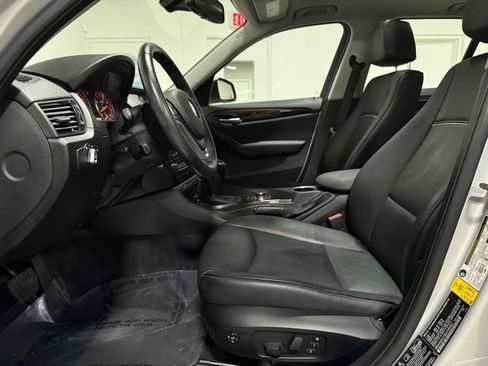 Used 2013 BMW X1 xDrive35i image 12