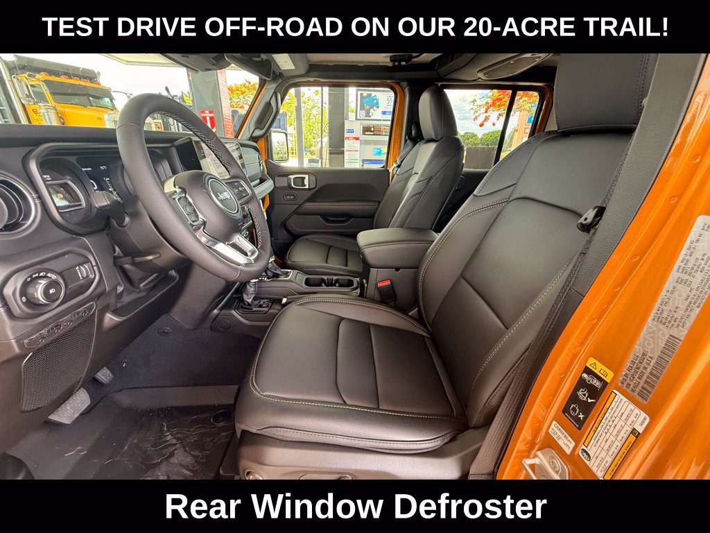 New 2026 Jeep Wrangler Unlimited Sahara AWD/4WD image 9