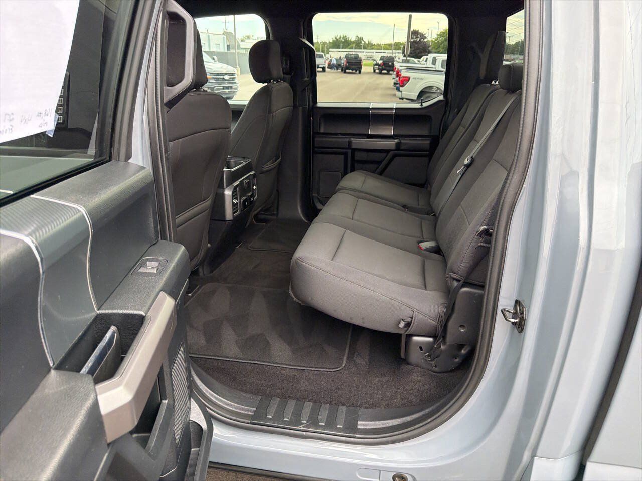Used 2019 Ford F150 XLT w/ Equipment Group 302A Luxury AWD/4WD image 13