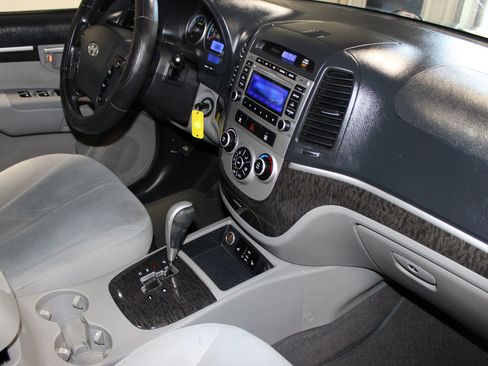 Used 2009 Hyundai Santa Fe SE w/ Premium Pkg 4 FWD image 27