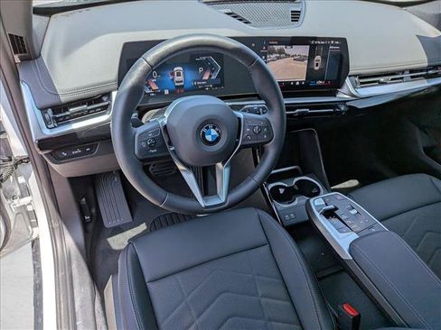 Used 2026 BMW X1 xDrive28i w/ Convenience Package AWD/4WD image 3