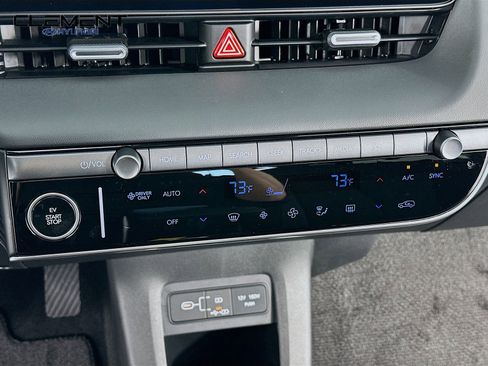 New 2026 Hyundai Ioniq 5 SE AWD/4WD image 19