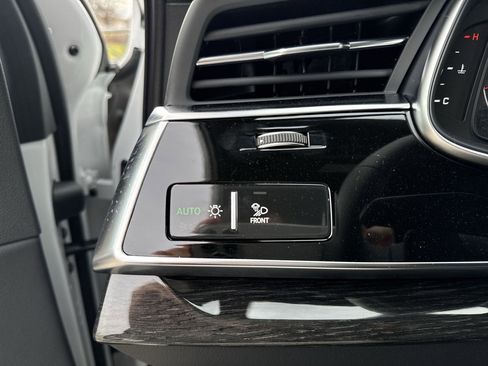 New 2026 Audi Q7 3.0T Premium Plus image 11